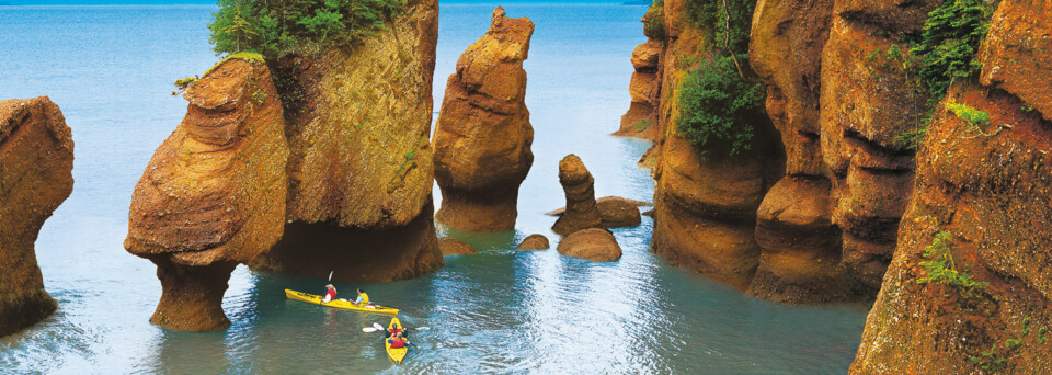 Kanufahrer an der Bay of Fundy, Nova Scotia