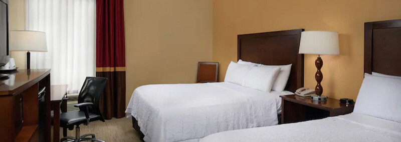 Zimmerbeispiel Hampton Inn Cherokee