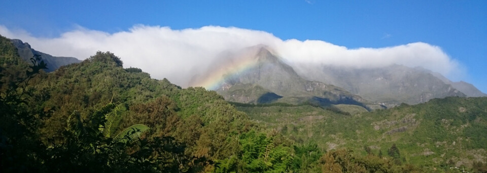 La Réunion Reisebericht: Blick auf die Berge bei Hell-Bourg