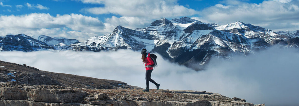 Wanderin im Banff Nationalpark im Winter