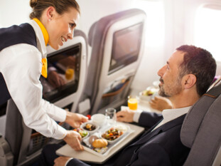 Lufthansa - Service in der Premium Economy Class