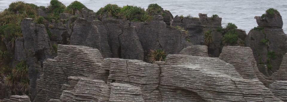 Pancake Rocks aus der Ferne