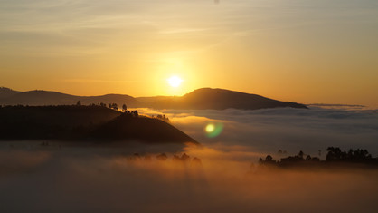 Bwindi Impenetrable Forest Sonnenuntergang