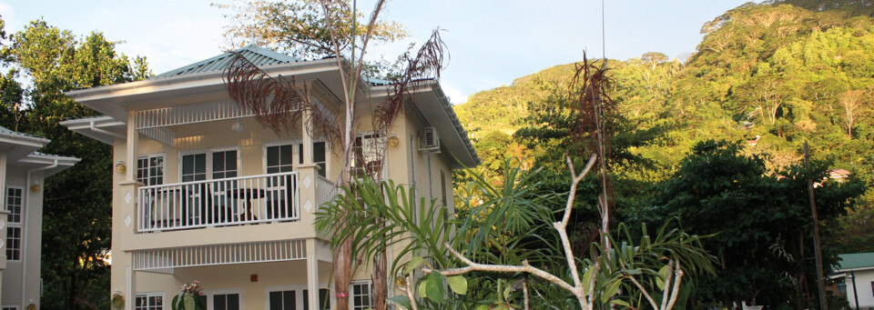 Außenansicht Bord Mer Villa Beau Vallon