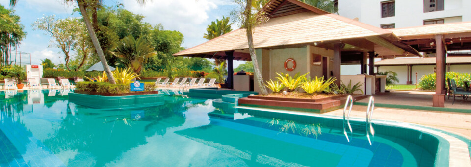 Pool Hilton Kuching