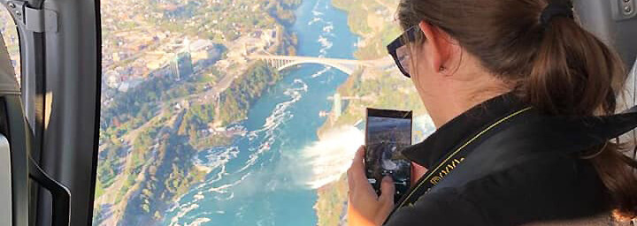 Ausblick während des Helikopterfluges auf die Niagarafälle - Ostkanada Reisebericht