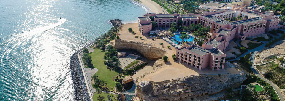 Außenansicht des Shangri-La Al Husn Resort & Spa