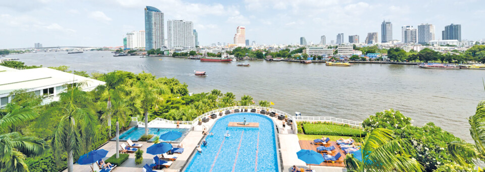 Chatrium Hotel Riverside Bangkok Pool mit Ausblick
