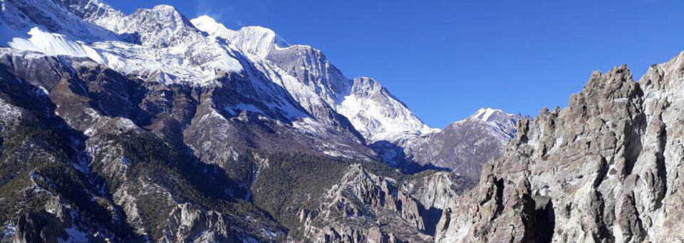 Nepal Reisebericht: Landschaft bei Manang