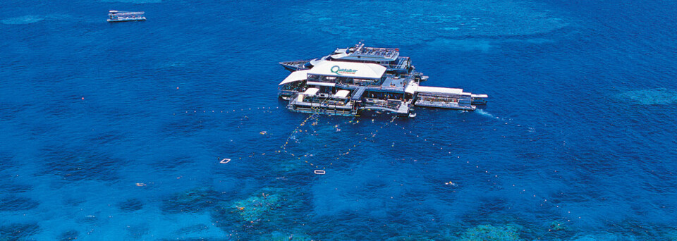 Quicksilver Ponton am Great Barrier Reef