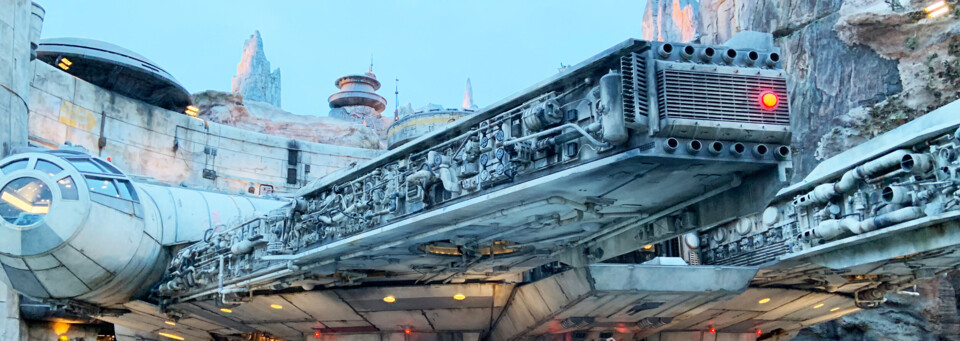 Disneyland® Anaheim - Star Wars Millennium Falcon