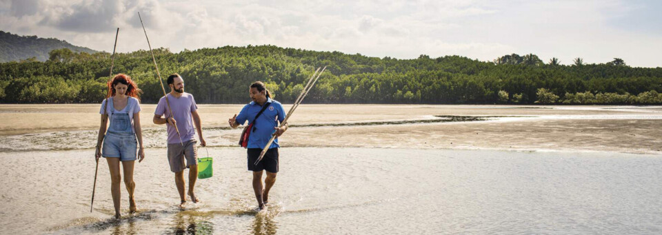 Traditionelles Fischen am Cooya Beach