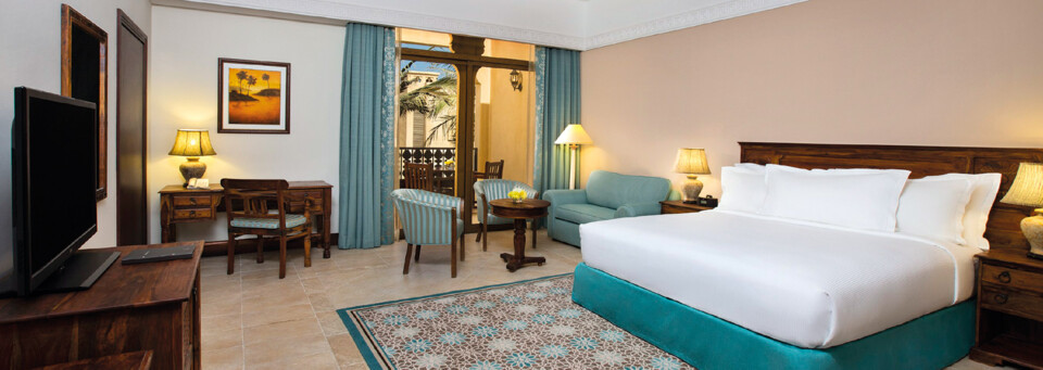Hilton Al Hamra Beach & Golf Resort - Zimmerbeispiel