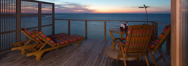 Ausblick Jacuzzi Wasser Villa