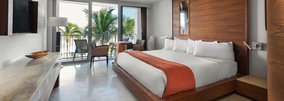 Zimmerbeispiel Costa D'Este Beach Resort Vero Beach