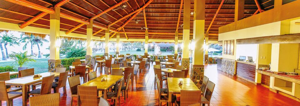 Restaurant des Bohol Beach Club auf Panglao Island