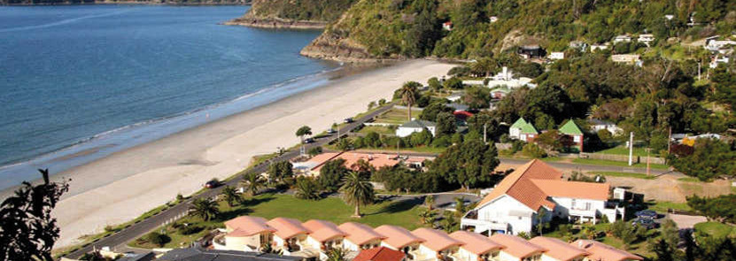 Onetangi Beach Apartments Waiheke Island