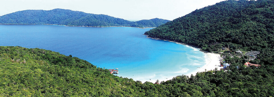 Luftaufnahme des BuBu Long Beach Resort auf den Perhentian Inseln