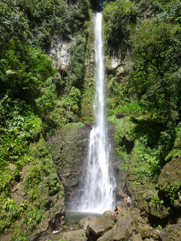 Reiseberichte Karibik: Wasserfall auf Dominica