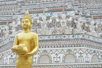 Reisebericht Kambodscha: Wat Arun am Ufer des Chao Phraya Rivers in Bangkok