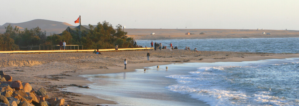 Küste und Sandstrand in Swakopmund, Namibia