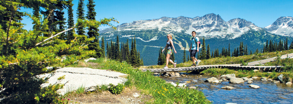 Wanderer am Harmony Lake in Whistler