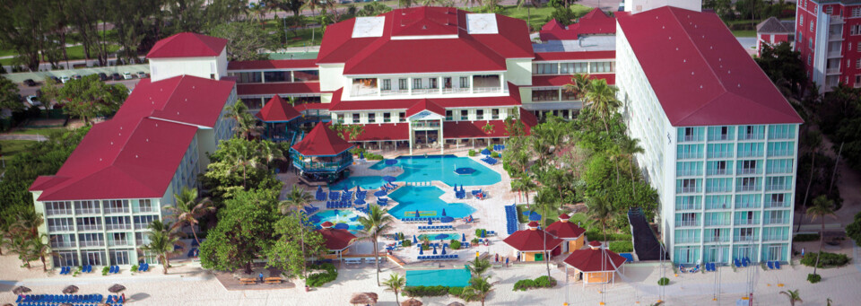 Außenansicht des Breezes Resort & Spa