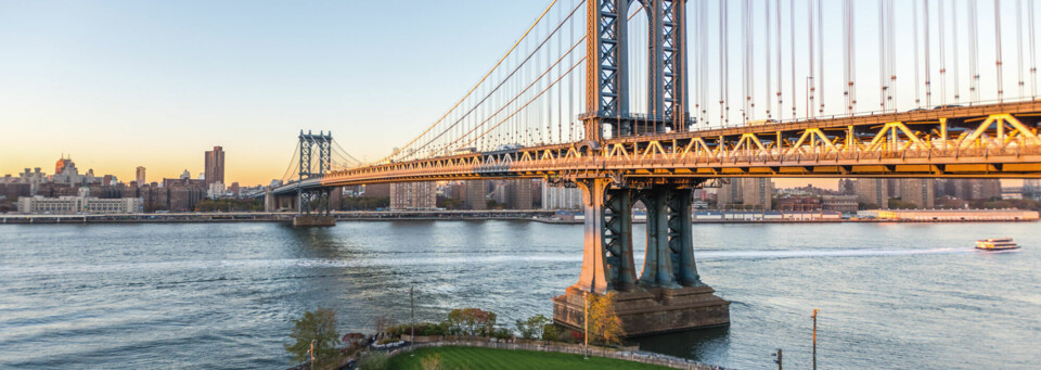 Brooklyn Bridge