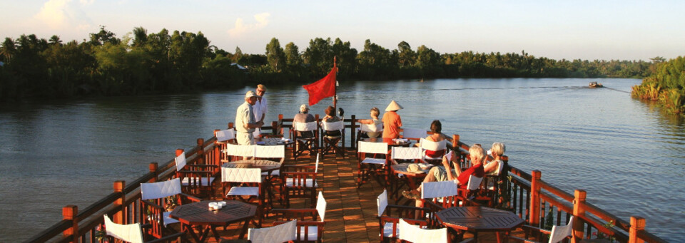 Aussichtsdeck - Kreuzfahrtschiff "Mekong Eyes" im Mekong Delta